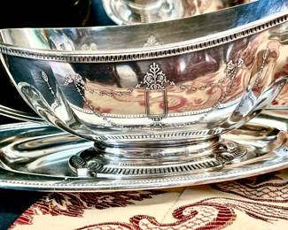 LOVE THIS ANTIQUE SILVER GRAVY BOAT.  DETAILS!