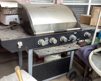 Propane barbecue grill