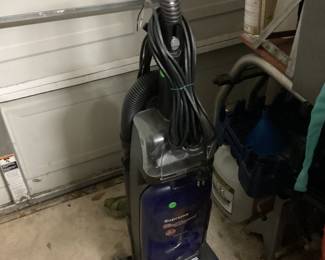 Hoover vacuum cleaner
