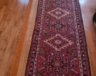 The runner measures 2.25 ft. x 7 ft.