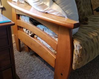 A look at the futon's frame