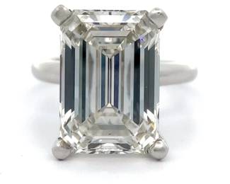 NEW! 9.12 Carat Emerald Cut Diamond Solitaire Ring in Platinum
