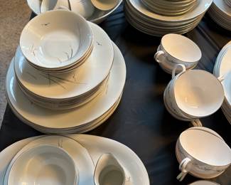 $100 Winterling of Bavaria Dishes