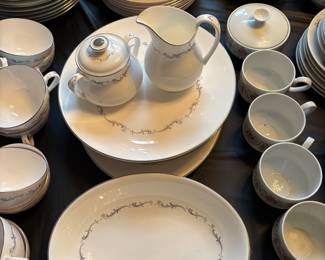 $115 Royal Doulton Dishes