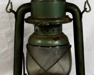 28 - Lantern 18"
