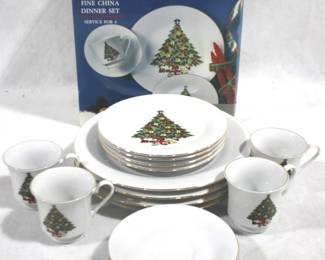 8518 - 16 Piece Set of Christmas China in Box
