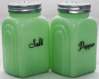 1582 - Jadeite Salt and Pepper Shakers 4"