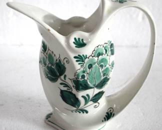 8209 - Delft Holland Pitcher - 7" Tall
