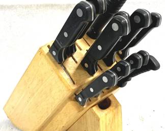 8630 - Knife Block with Knives
