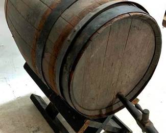 3085 - Vintage Wooden Barrel/Keg on Stand - 34 x 30
