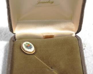8657 - Lenox Stick Pin with Box

