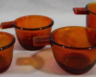 7182 - Dark Amber Glass Measuring Cups Set
