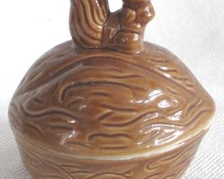 8003 - Vintage Squirrel & Walnut Jar/Dish 6 x 8
