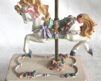7835 - Musical Carousel Horse - 9.5x6x 4
