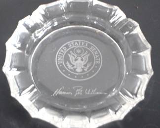 8206 - United States Senate Glass Ashtray - 8" Round
