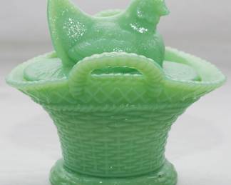 1593 - Jadeite Hen Box 5"
