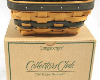 5142 - Longaberger Collectors Club '00 Renewal Basket Century Celebration w/ liner, plastic protector & box
