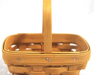 5155 - 2000 Longaberger Basket - 6" x 6" x 4"
