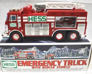 8430 - 2005 Hess Emergency Truck & SUV in Box
