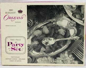 8 - Orleans Pattern 2pc Party Set in Box
