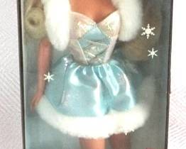 7719 - Skating Star Barbie in Box
