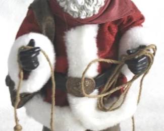 7616 - Clothtique Cowboy Santa w / Box
