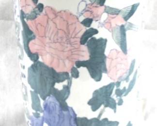 5094 - Ceramic Vase - 18" x 9"
