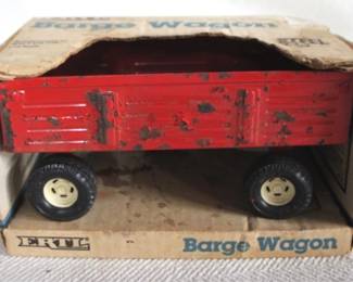 7864 - ERTL Barge Wagon in Original Box
