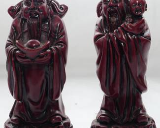 1611 - 2 Carved Figures 5.5"

