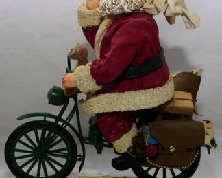 1599 - Possible Dreams Clothique Santa 11"
