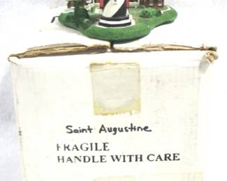 5211 - Danbury Mint Point Vicente Lighthouse w/ Box
