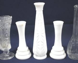 8520 - Lot of Glass Vases

