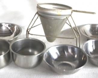 7801 - Lot of Mixing Bowls and Sifter
