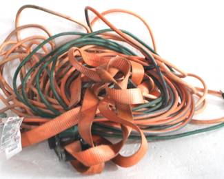 8238 - Lot of Electric Cords & Strap You are buying a used as-is electric/electronic item. We do not guarantee all components are present, and if it is not expressly stated, it is untested.
