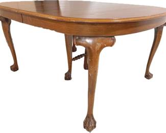 3393 - Mahogany Chippendale Dining Table 29 x 60 x 48
