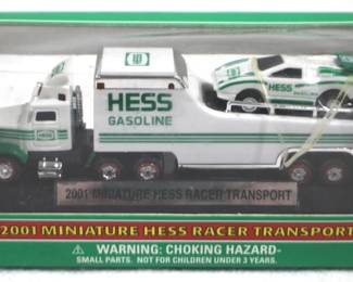 8424 - 2001 Hess Miniature Racer Transport in Box

