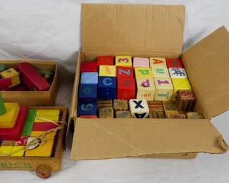 137 - Assorted Vintage Wooden Toys
