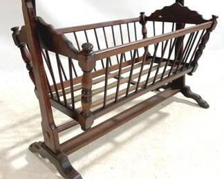 3231 - Wood Cradle 31 x 20 x 41
