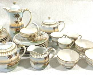 8640 - 27 Piece Japanese China Set
