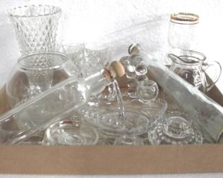 8019 - Lot of Assorted Glass Items
