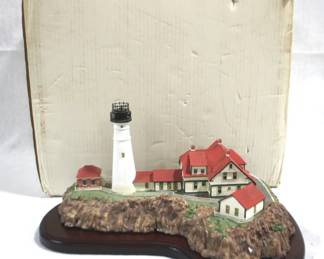 5215 - Danbury Mint Montauk Point Lighthouse w/ Box
