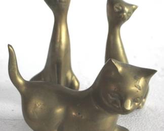 8045 - 3 Brass Cat Figures
