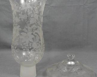 183 - Cambridge Wildflower Hurricane & Candy Lid
