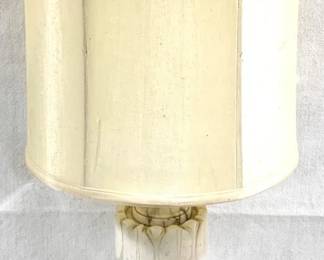 8634 - Marble Base Lamp - 31" Tall You are buying a used as-is electric/electronic item. We do not guarantee all components are present, and if it is not expressly stated, it is untested.
