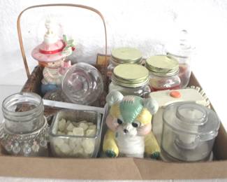 8220 - Lot of Assorted Items
