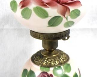 8567 - Antique Lamp - 22" Tall You are buying a used as-is electric/electronic item. We do not guarantee all components are present, and if it is not expressly stated, it is untested.
