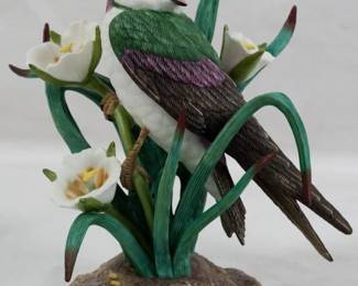 76 - Lenox Porcelain Violet Green Swallow 5"
