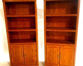 3194 - Pair Matching Bookcases - 71" x 30" x 13"

