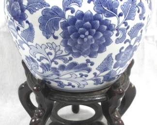 8361 - Blue/White Planter w/ Wood Stand Planter - 10" x 12" 16.5" Tall Overall
