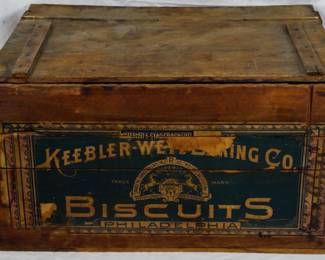139 - Vintage Wooden Biscuit Box 12x22x15
